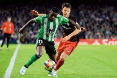 曼联门将奥纳纳租借加盟土耳其特拉布宗体育，无租金买断条款